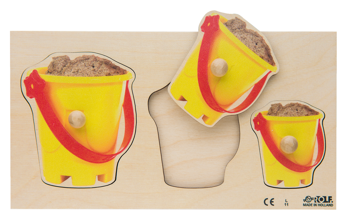 Púsluspil tré pinna sandfötur