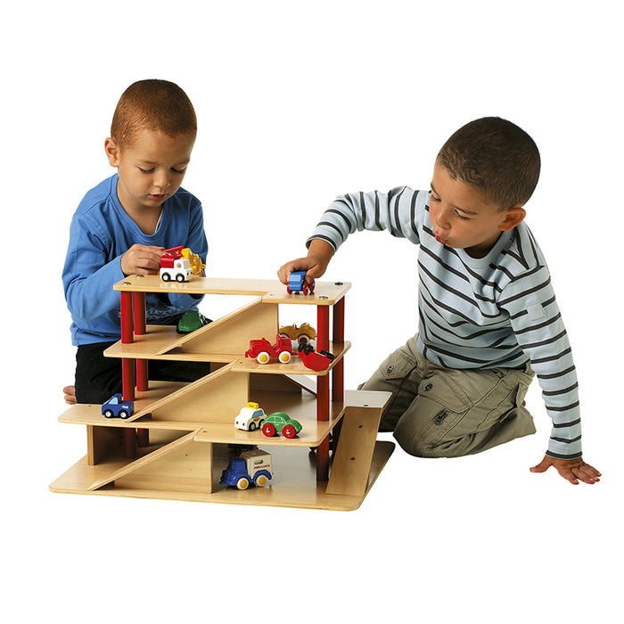 Bílahús stórt og sterkt